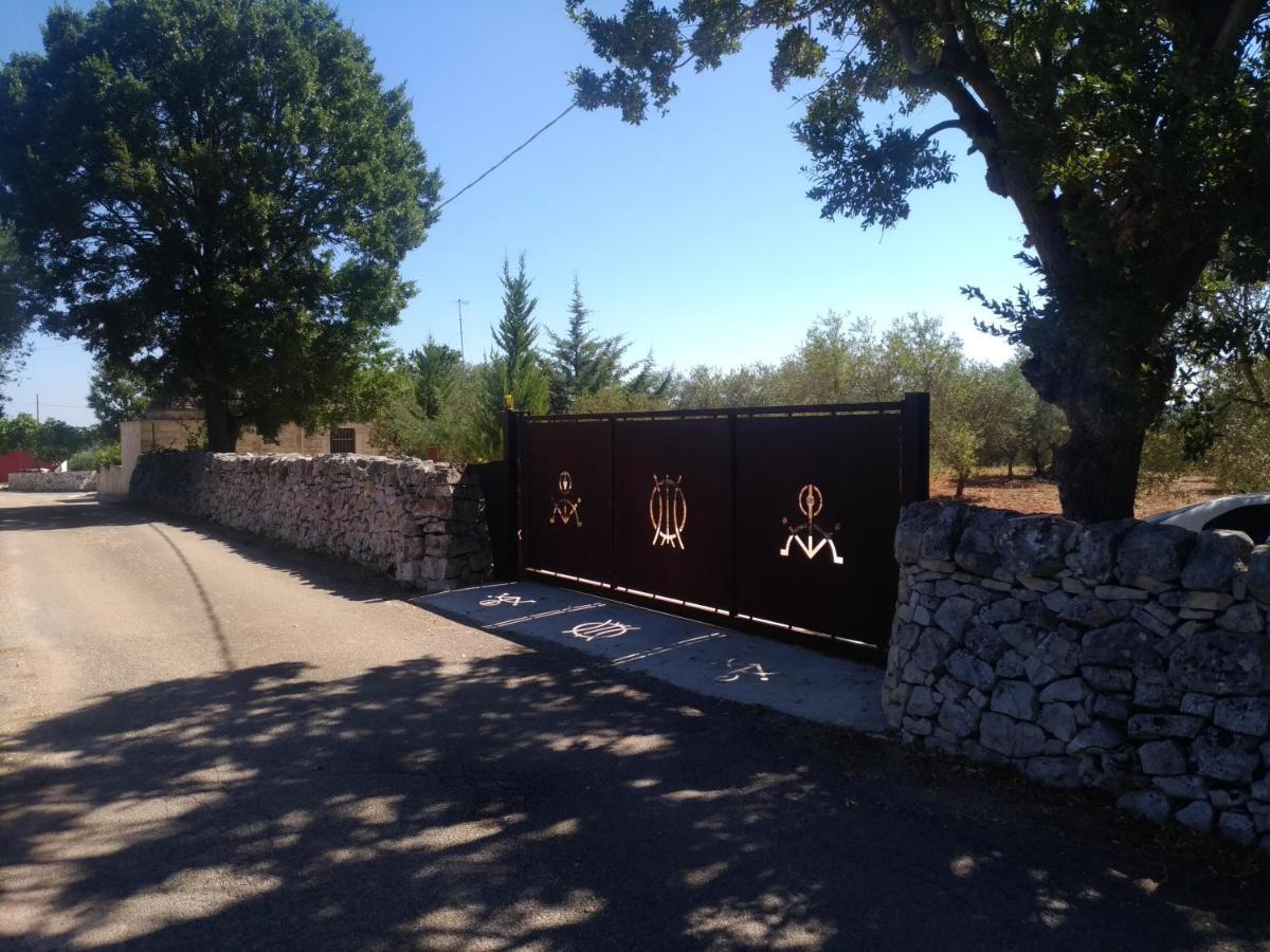 Вілла Trullo Salamina Чистерніно Екстер'єр фото