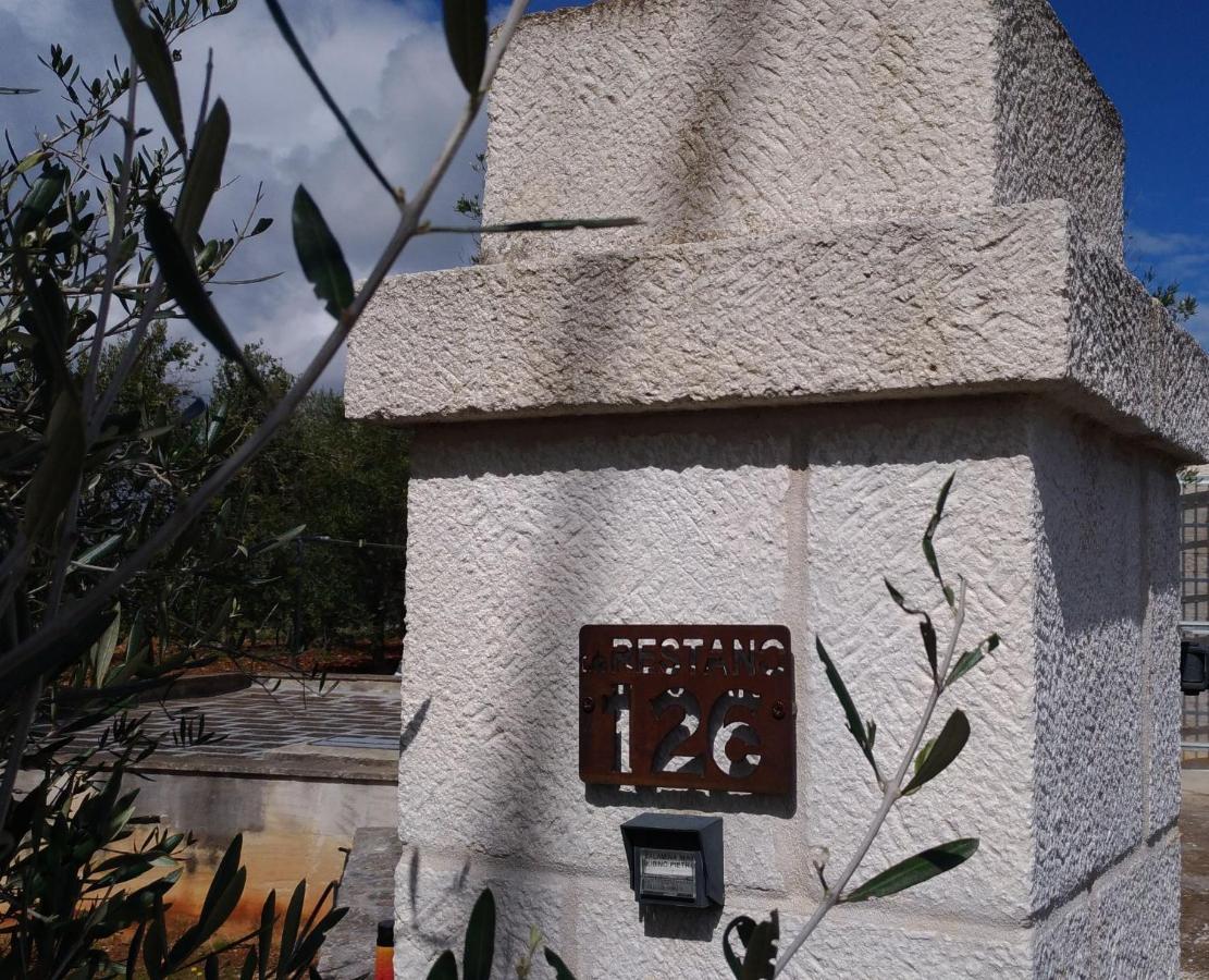 Вілла Trullo Salamina Чистерніно Екстер'єр фото